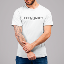 Laden Sie das Bild in den Galerie-Viewer, Personalisiertes Geschenk für Papa Legendaddy Baumwolle Herren T-Shirt