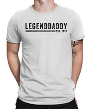 Laden Sie das Bild in den Galerie-Viewer, Legenddaddy 2023 Herren T-Shirt