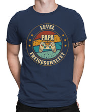 Laden Sie das Bild in den Galerie-Viewer, Level Papa Freigeschaltet Gamer  Herren T-Shirt