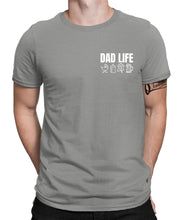 Laden Sie das Bild in den Galerie-Viewer, Dad Life Herren T-Shirt